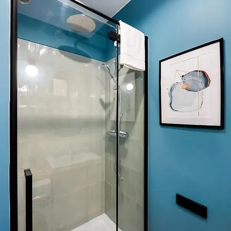 Zelazna Blue Corner Appartement *