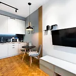 Zelazna Blue Corner By Bookinghost Apartamento